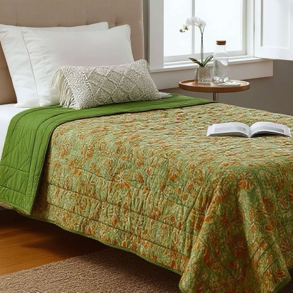 Vintage 70βs Hand Stitched Floral Quilt in Green, Yellow & Orange